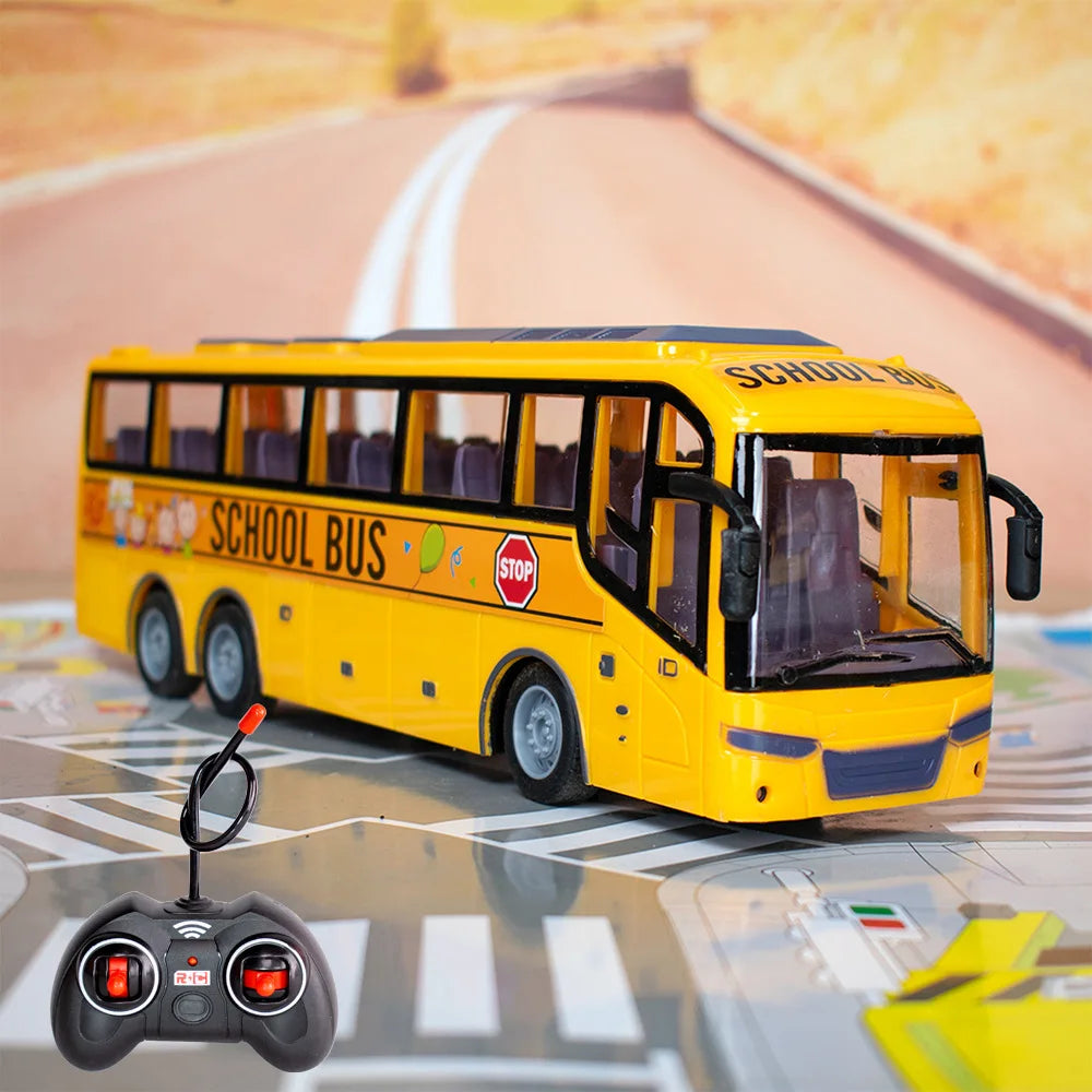 2.4G 4CH RC Tour Bus Electric Car with Lights Remote Control Bus
